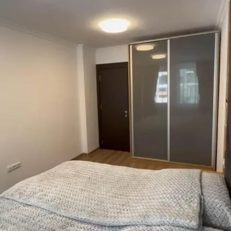 Etara 4 Complex Szveti Vlasz