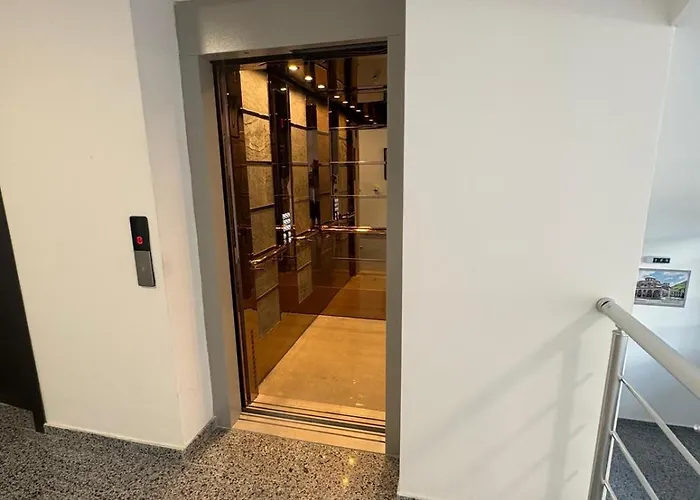 Bulgarien Etara 4 *